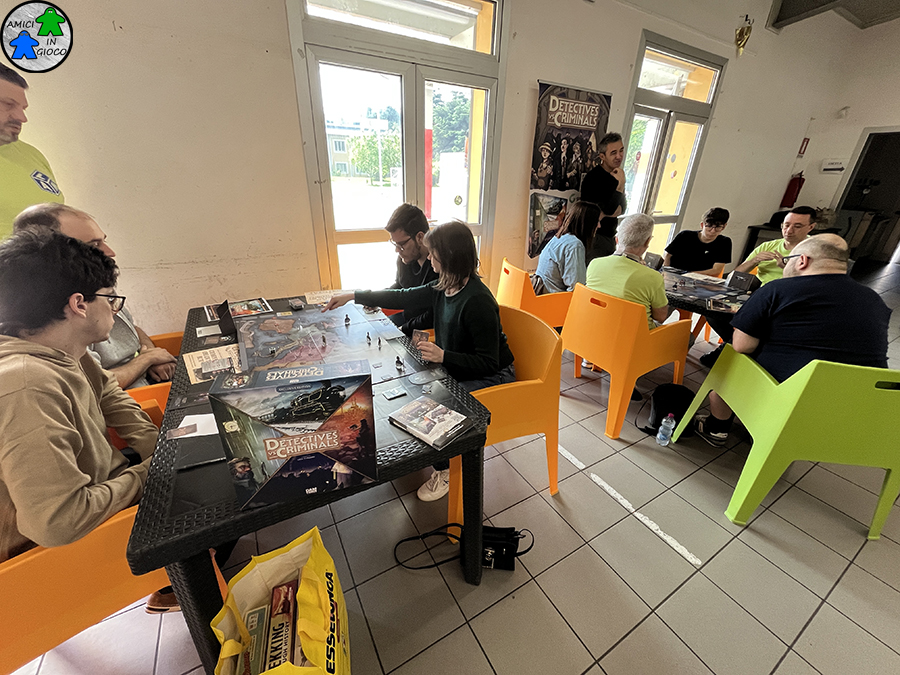 Detectives Vs Criminals - Primavera in Gioco